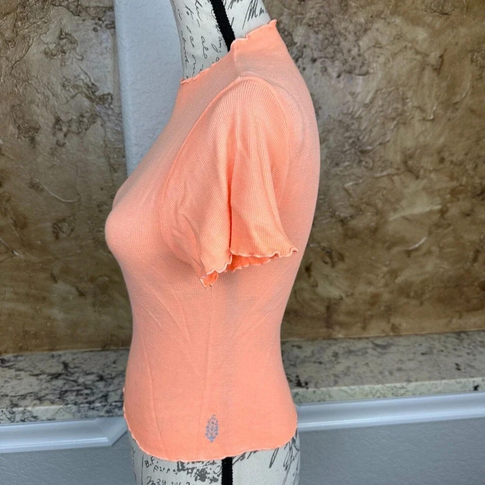 Free People Movement Madeline Funnel‎ Baby Top Womens XS/S Peach Orange
